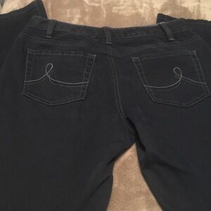 Loft size 6. Curvy boot.